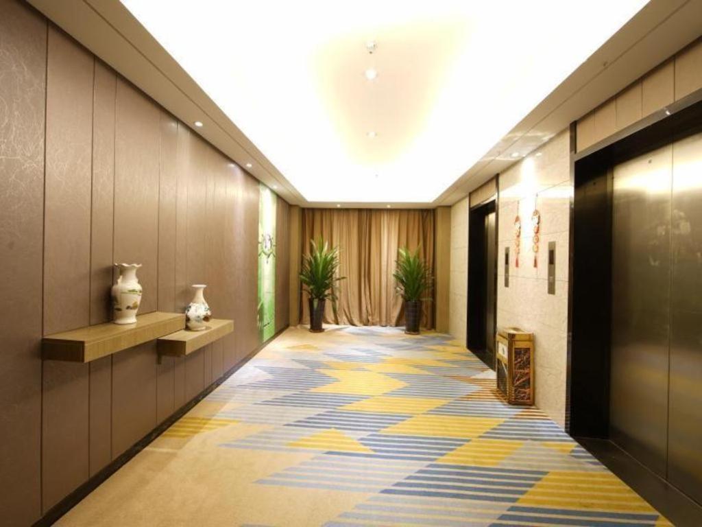 Greentree Inn Fujian Fuzhou Software Park River View Business Hotel מראה חיצוני תמונה