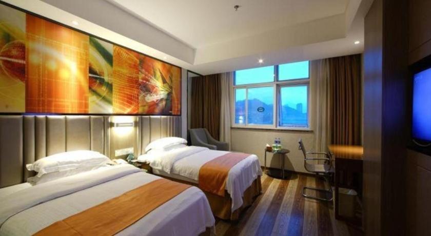 Greentree Inn Fujian Fuzhou Software Park River View Business Hotel מראה חיצוני תמונה